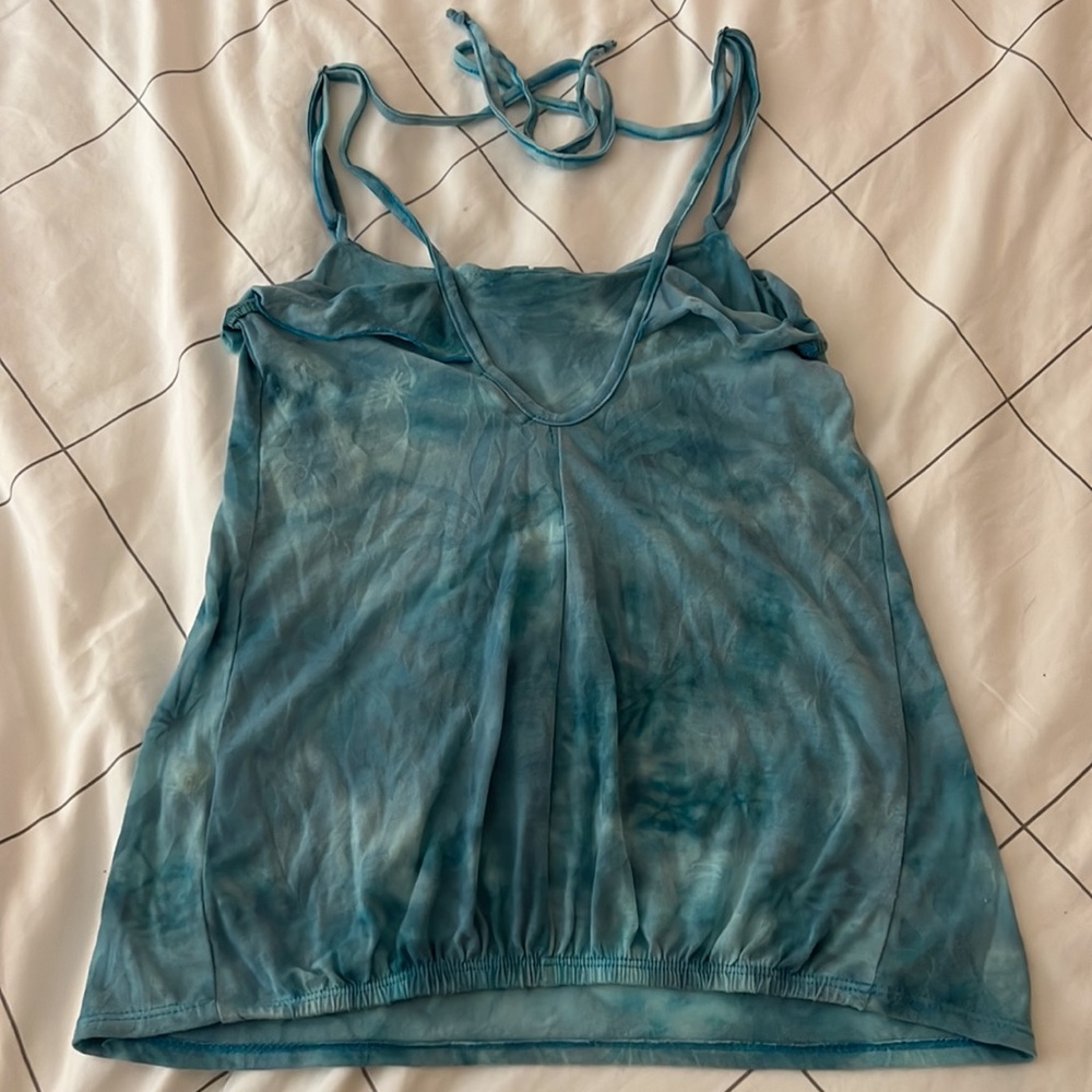 🏝Tank Top 🏝 - Picture 2 of 5
